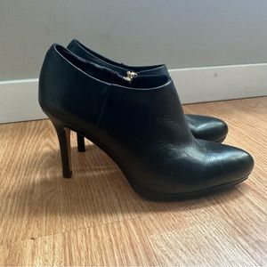 L.K. Bennett London Black Leather Ankle Booties Stiletto Size 35 SOLD